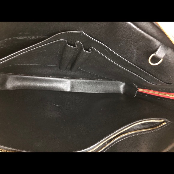 Louis Vuitton Red Epi Leather Porte-Documents - Picture 9 of 15